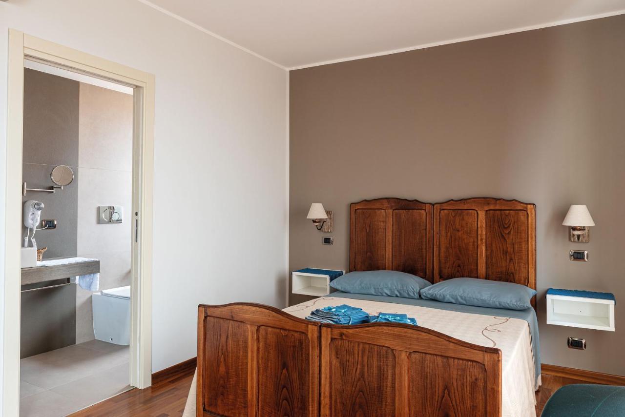 Torrevarata - Guest Rooms Santa Teresa Di Riva Exterior foto